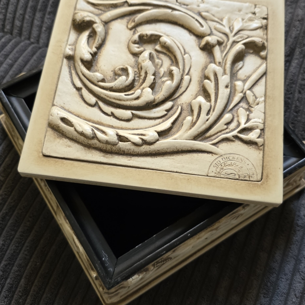 Sid Dickens RARE Memory Box vintage retired